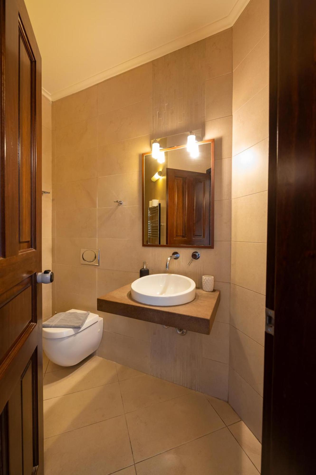 La Boheme Hotel Гитион Экстерьер фото