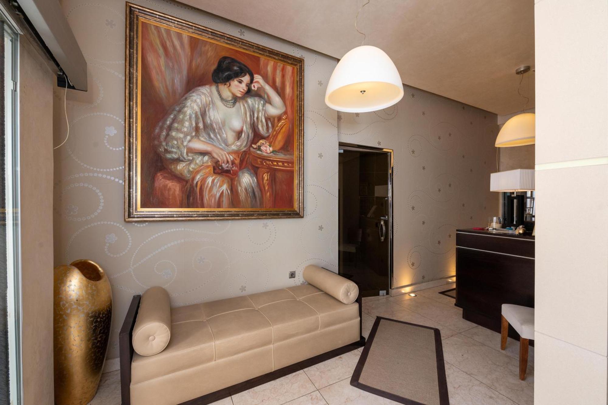 La Boheme Hotel Гитион Экстерьер фото